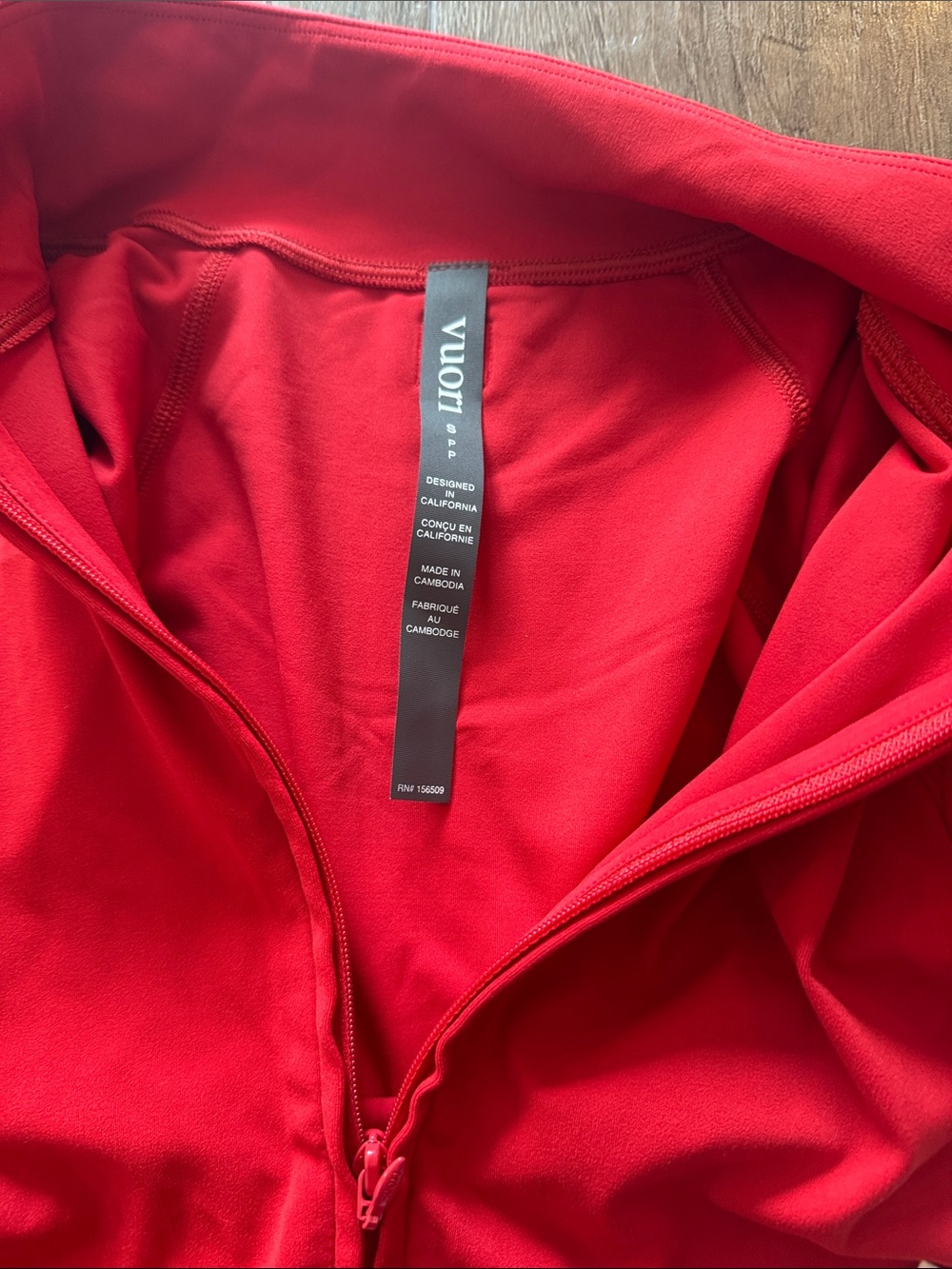VUORI AllTheFeels Cherry Red Set Legging + Full Zip Jacket Size Small NWT - Picture 5 of 10